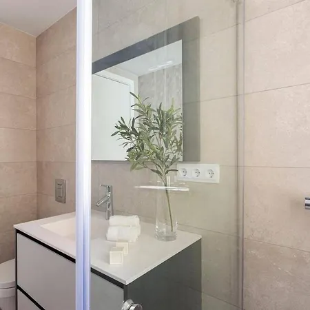 Apartman Beautiful Up To 6 Guests - München